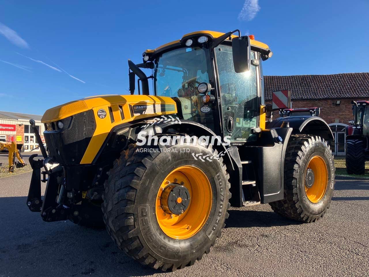 JCB Fastrac 4220 Traktor 97 632 €