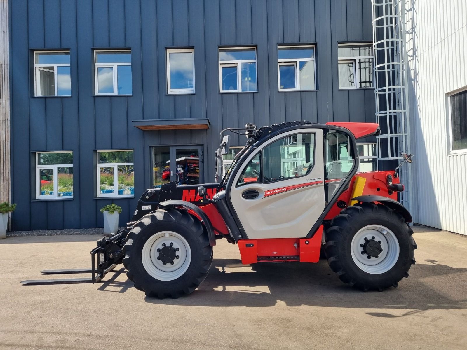 Manitou MLT733 Telehandler €39,500