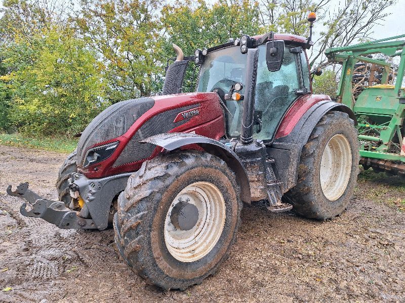 Valtra t174 versu Traktor 63.000 €