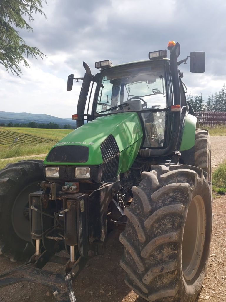 E-FARM: Deutz-Fahr Agrotron 120 - Tracteur - id ZKSCDDL - 17 900 € - Année: 1999 - Lecture du nombre d'heure: 8 500,Puissance du moteur (chevaux): 120,France