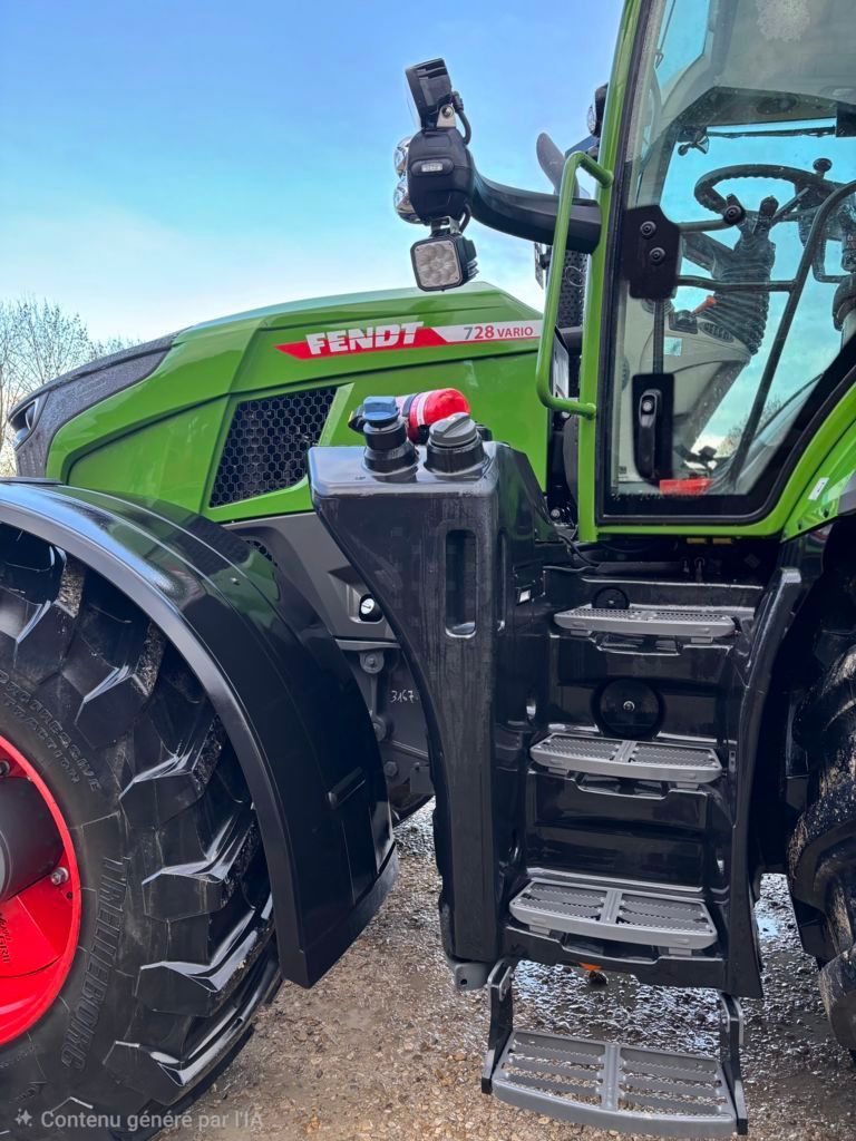 Fendt 728 Vario Traktor 260 000 EUR