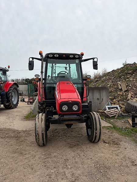 Massey Ferguson 5455 Tractor €25,625