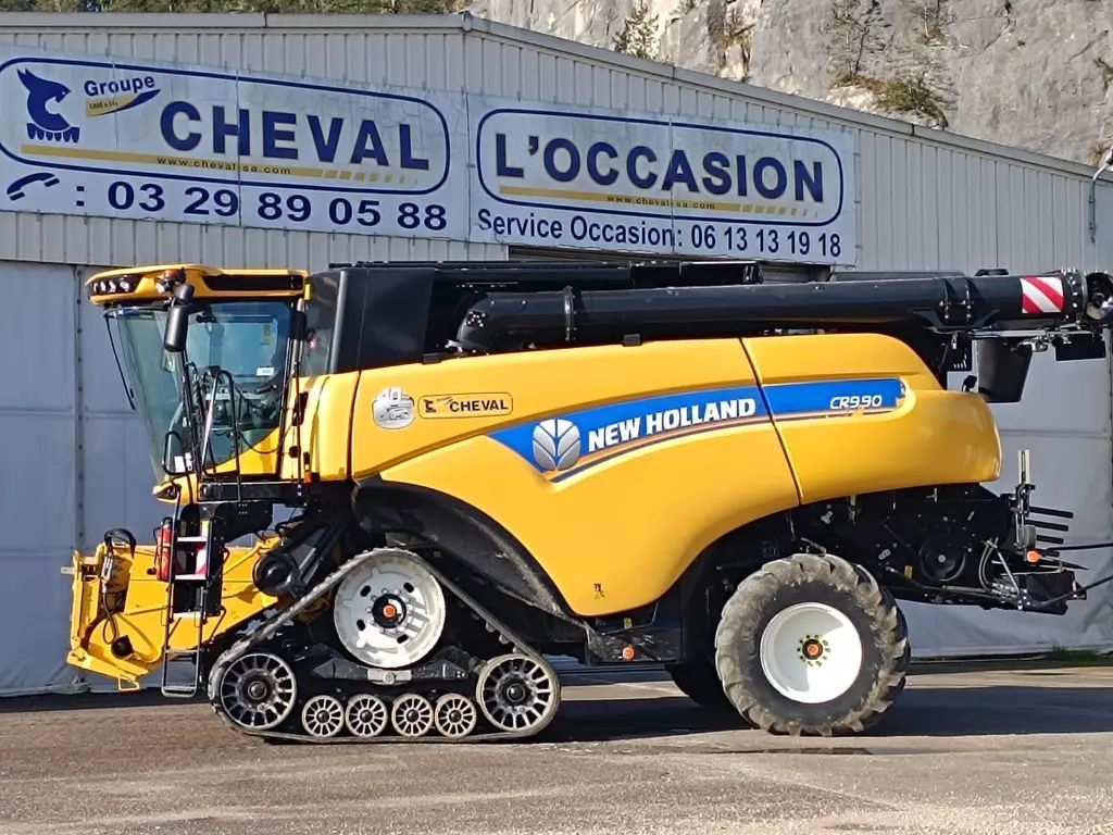 E-FARM: New Holland cr9.90 smart trax - Moissoneuse-batteuse - id 3ZPFM1U - 280 000 € - Année: 2015 - Puissance du moteur (chevaux): 600,France