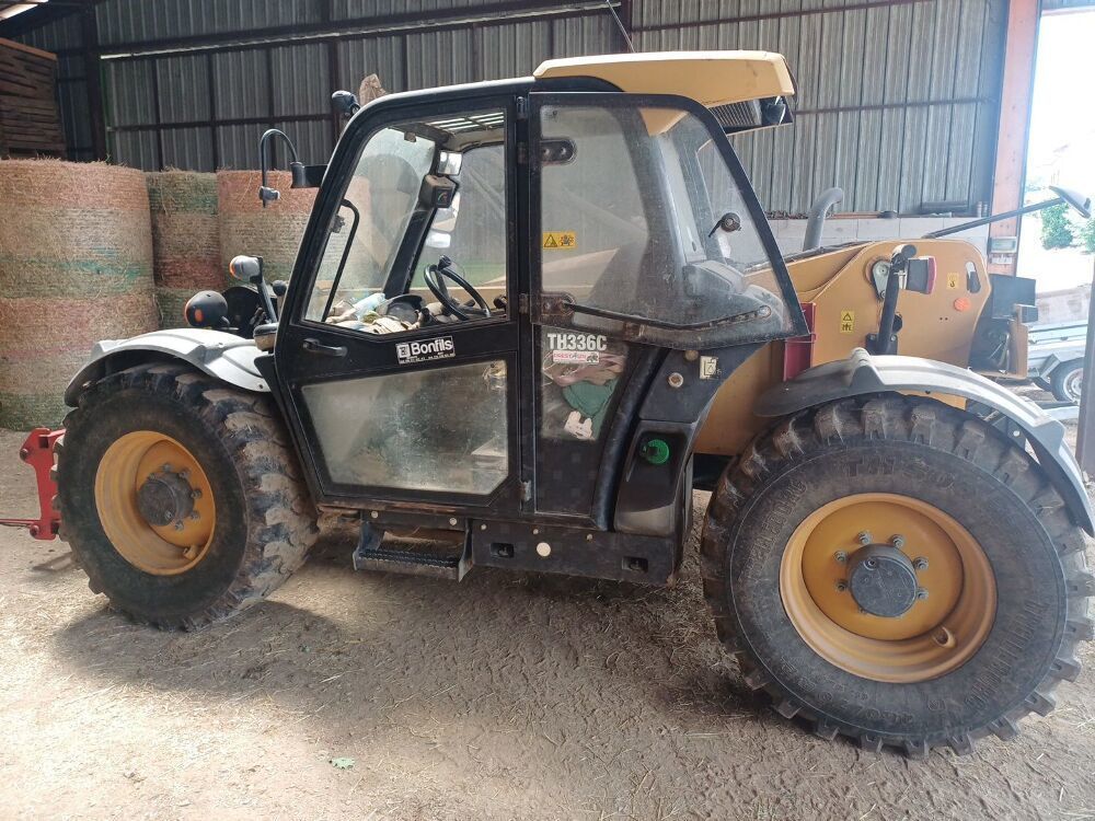 E-FARM: Caterpillar th336c - Telehandler - id ZP2P5YC - €38,000 - Year of construction: 2014 - Engine hours: 5,500,France