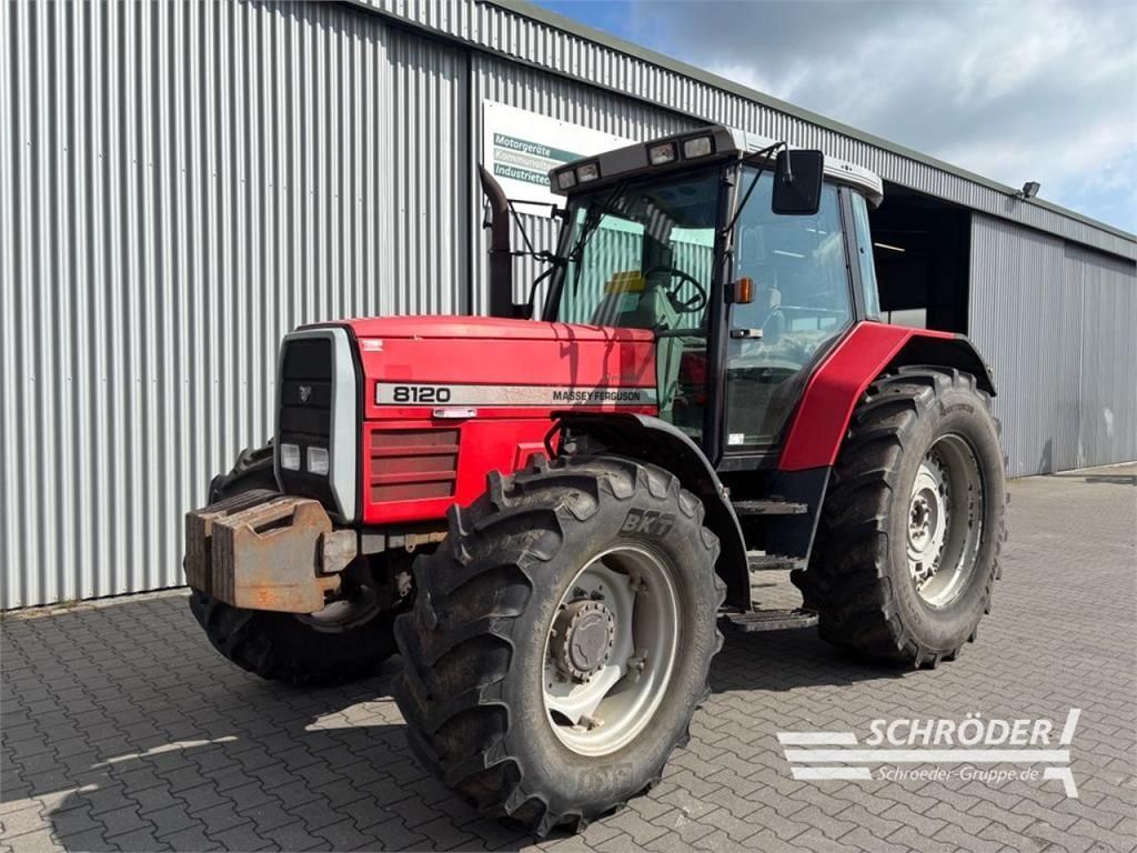 Massey Ferguson 8120 Traktor 19 885 €