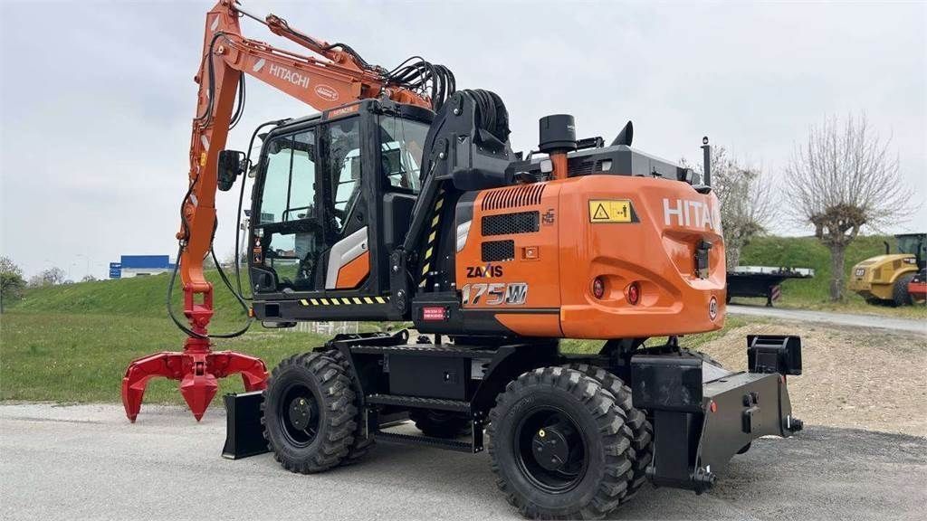 E-FARM: Hitachi zx175w-7 - Radbagger - id VMELU8B - Baujahr: 2023