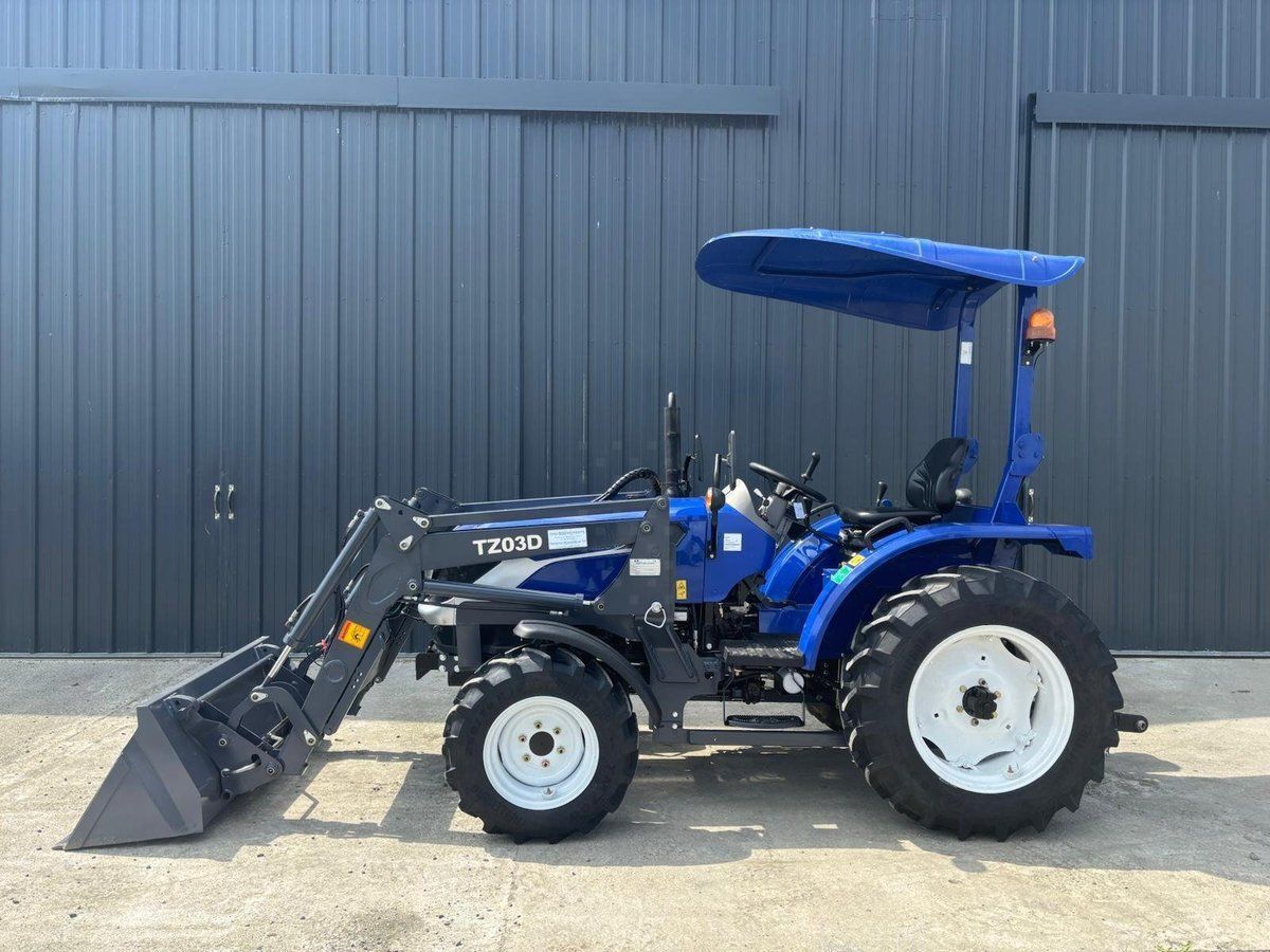 LOVOL m254r avec chargeur frontal Tractor €17,725