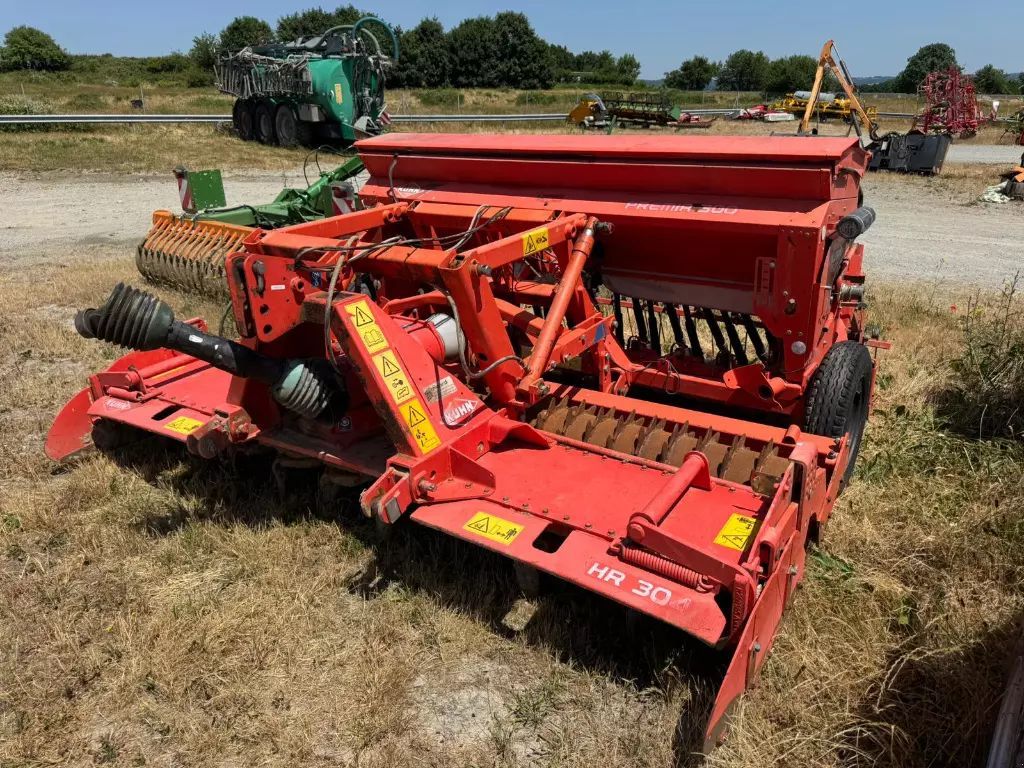 E-FARM: Kuhn disques - Drilling machine combination - id FIEVSJB - €13,500 - Year of construction: 2013 - France