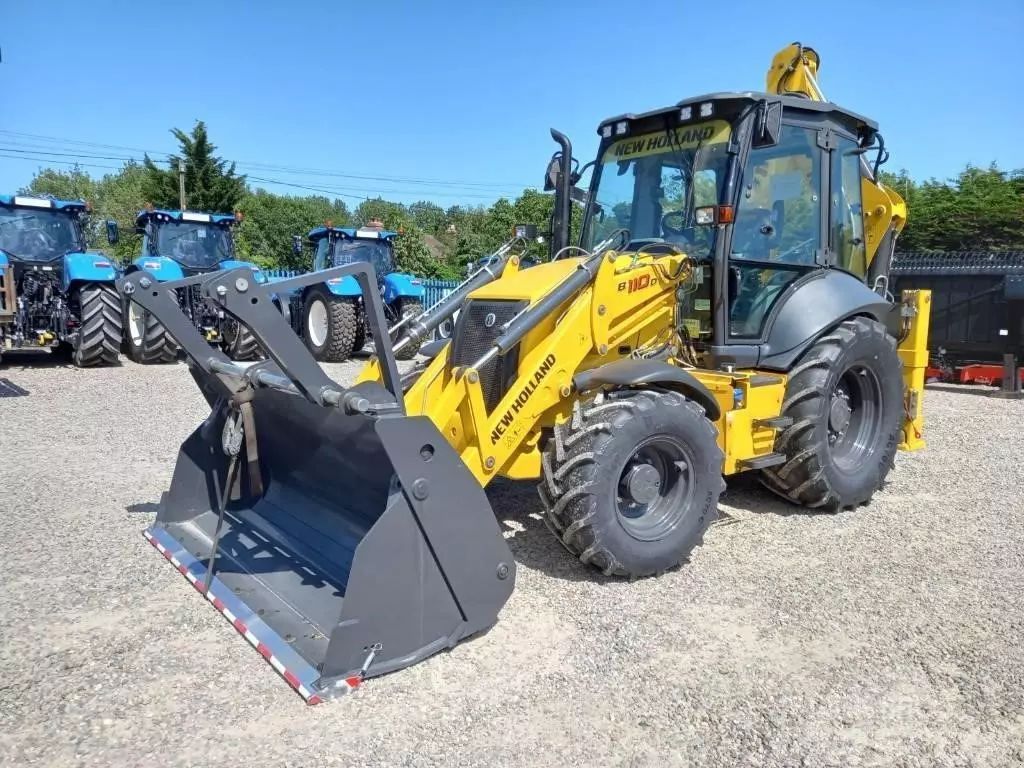 New Holland b110c tc Koparka 84 466 €