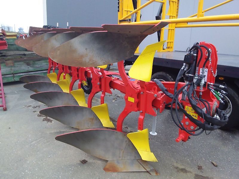 E-FARM: pöttinger servo 35 s plus - Pług - id KTH7YSM - 23 325 € - Rok produkcji: 2022 - Austria