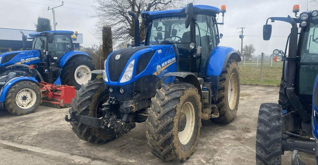 E-FARM: New Holland T7.210 - Tracteur - id 7BHUP3Z - Année: 2022 - Lecture du nombre d'heure: 1 033,Puissance du moteur (chevaux): 210,France