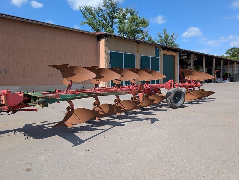 Kuhn challenger ch 8 Pług 7000 €