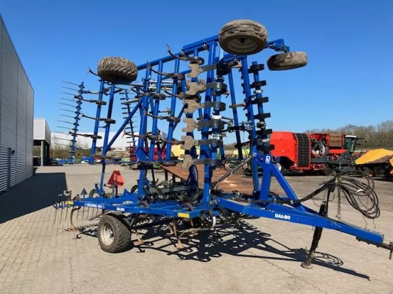 E-FARM: DAL-BO cutitral 600 - Drilling machine combination - id TZR8F73 - €14,748 - Year of construction: 2017 - Denmark