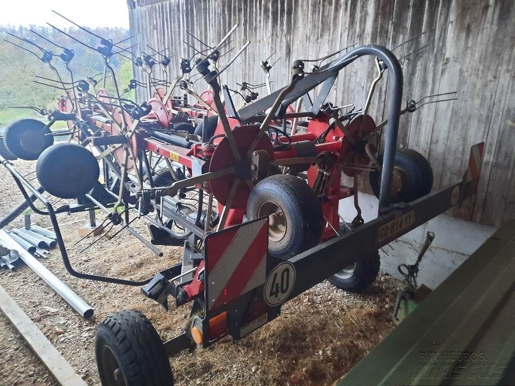 E-FARM: FELLA sans 13010 - Karuzelowy przetrząsacz do siana - id VPFPRJC - 17 000 € - Rok produkcji: 2022 - Francja