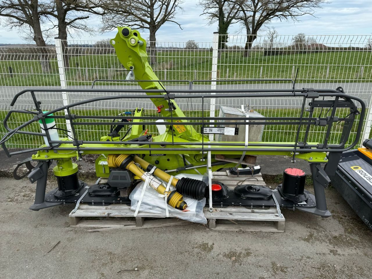 E-FARM: Claas Disco 3600 Contour - Mähwerk - id 1H6WEY2 - 14.900 € - Baujahr: 2025 - Frankreich