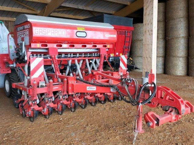 E-FARM: Gaspardo Diretta 300 - Seminatrice su sodo - id AYR3LPP - 32.000 € - Anno di costruzione: 2021 - Francia