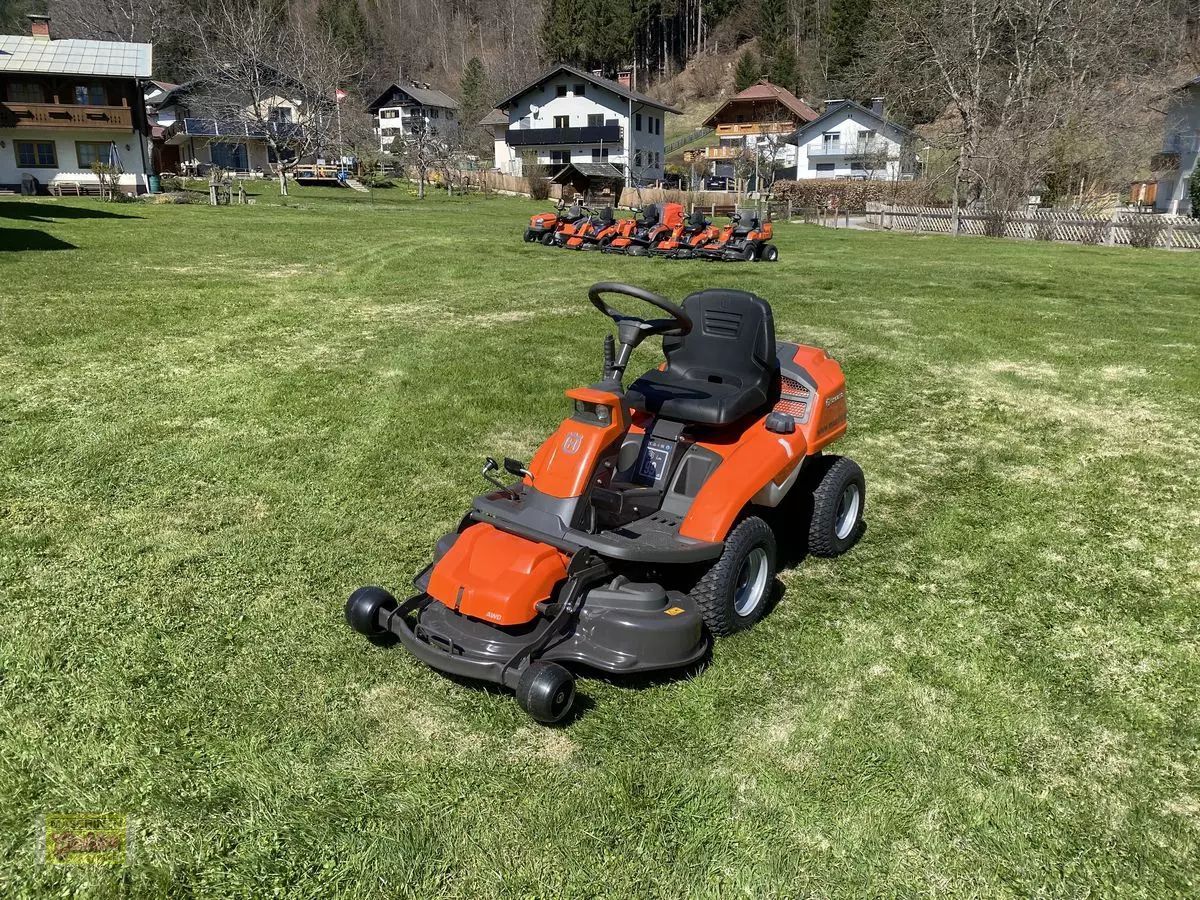 Husqvarna R 216T AWD Fűnyíró 5416 EUR