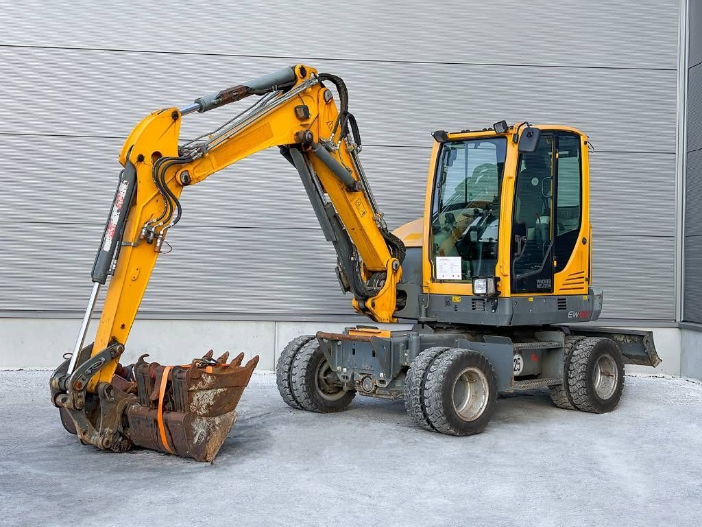 Wacker Neuson ew 65 Колесный экскаватор 38 300 €