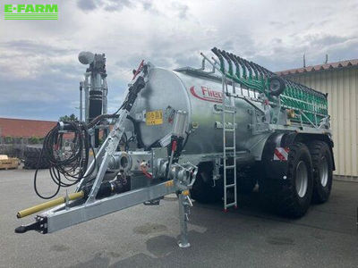 E-FARM: Fliegl Maxx Line Plus - Tanker - id JDRZ8NR - €99,991 - Year of construction: 2025 - Germany
