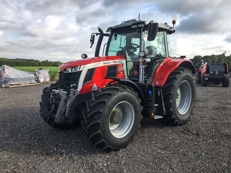 Massey Ferguson 6S.180 Tractor