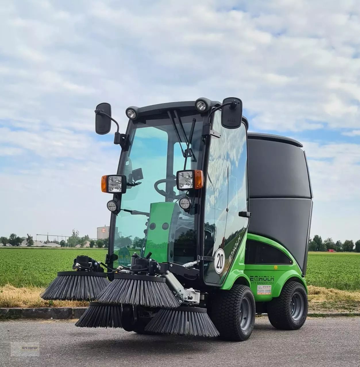 E-FARM: Egholm city ranger 2260 - Traktor - id N919LTE - Leto izgradnje: 2022 - Moč motorja (HP): 33,Nemčija