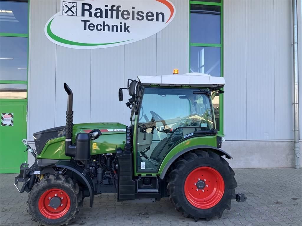 E-FARM: Fendt 211 Vario V - Τρακτέρ - id V9LWNPN - Χρονία: 2023 - Ισχύς κινητήρα: 110,Γερμανία