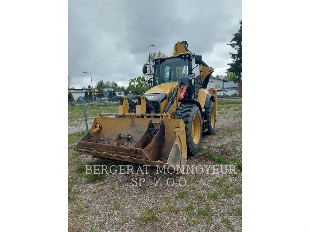 E-FARM: Caterpillar 444 - Koparko-ładowarka - id L5TXTHL - Rok produkcji: 2020 - Polska
