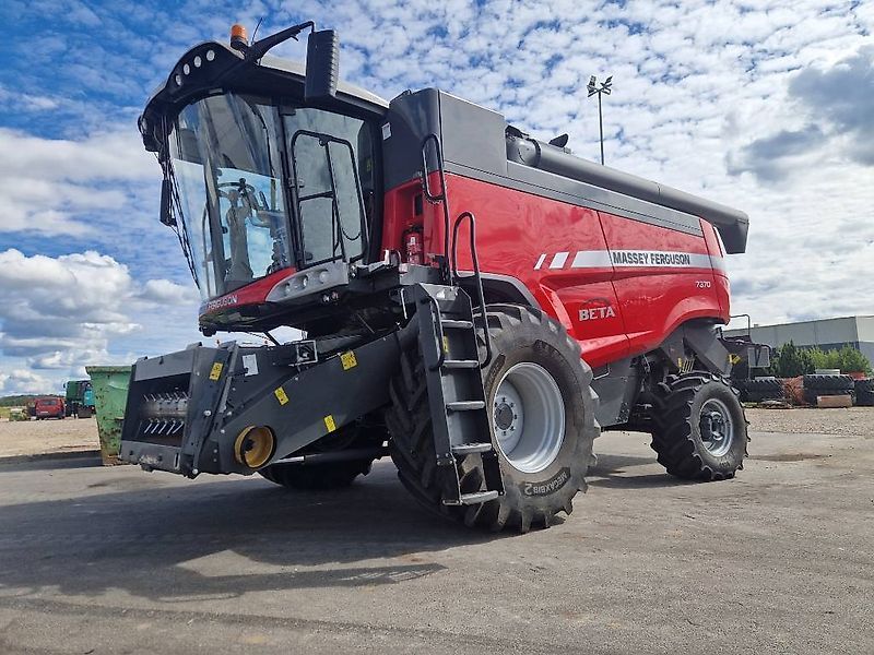 Massey Ferguson 7370 Mejetærsker 162.000 €