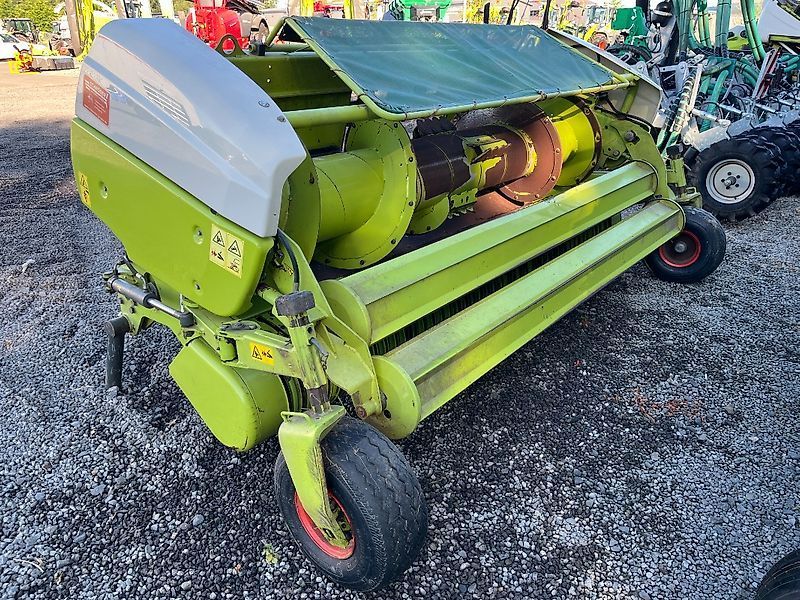 E-FARM: Claas Pick Up 300 - Erntevorsatz - id ELNFCFP - 11.765 € - Baujahr: 2011 - Deutschland