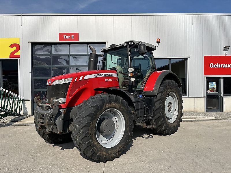 E-FARM: Massey Ferguson 8670 - Tractor - id LRJ9ILI - 79.083 € - Año: 2014 - Horas: 4.600,Potencia del motor: 321,Austria