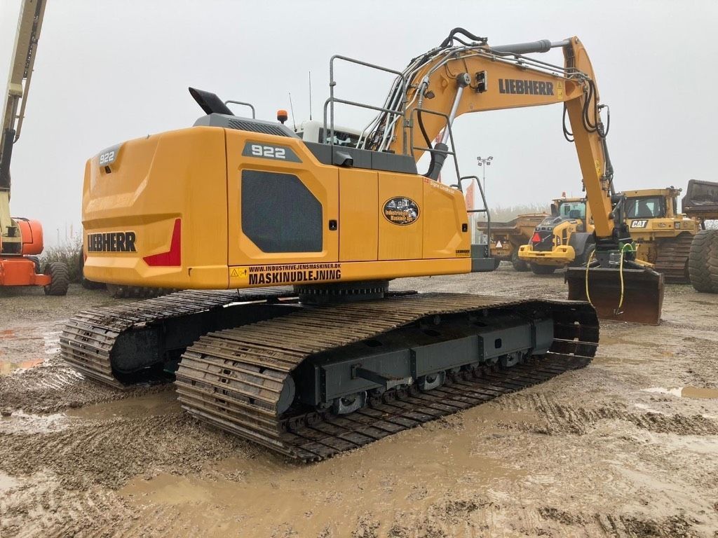 Liebherr r 922 extreme lgp Bageri guseničari 170 653 €