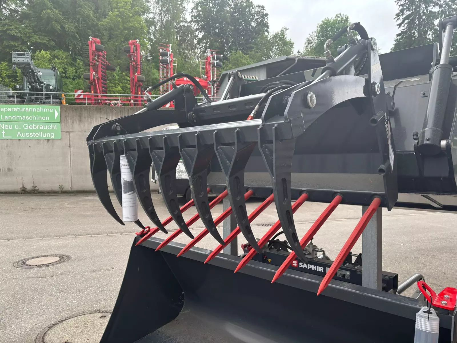 SAPHIR dgn13 euro Attachment €1,500