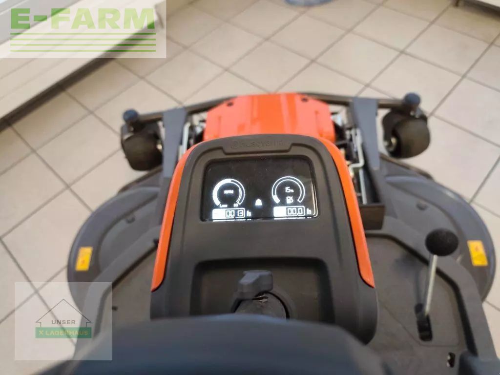 Husqvarna r420tsx awd rider Lawn mower €12,416