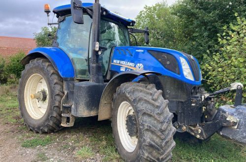 New Holland T7.230 AC Tractor €73,000