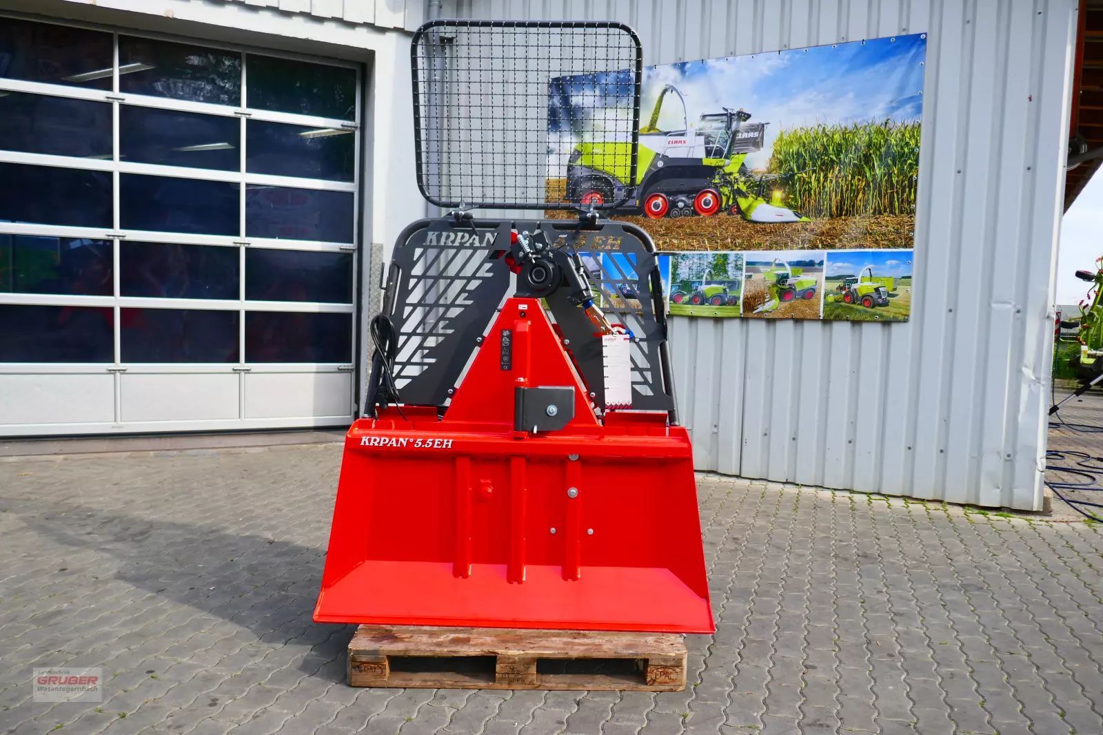 E-FARM: Krpan 5,5 eh - hydr. seilausstoß mit funkbedienung - Accessori forestali - id XJ9DSZI - Anno di costruzione: 2025 - Germania