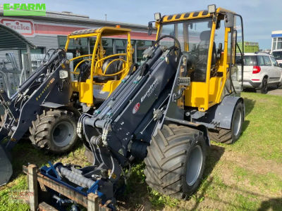 E-FARM: Eurotrac t 13 vollkabine - Tele wheel loader - id MVUWJZD - €37,990 - Year of construction: 2022 - Engine hours: 126,Engine power (HP): 50,Germany