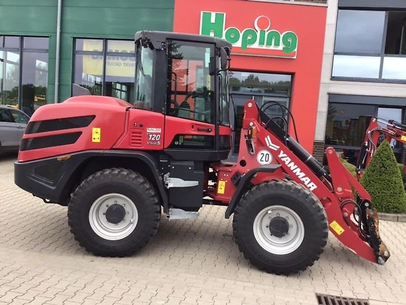 E-FARM: Yanmar v120/5 - Chargeuse sur pneus - id F6NUCC1 - 62 500 € - Année: 2023 - Lecture du nombre d'heure: 695,Allemagne