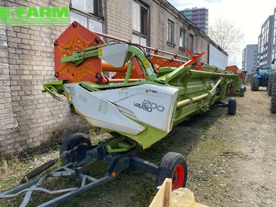 E-FARM: Claas v1200 - Header - id ZCFQMWA - €25,000 - Year of construction: 2011