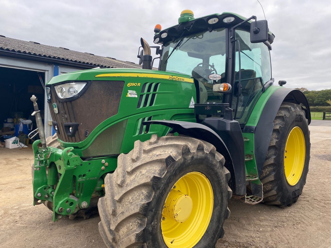 John Deere 6190 R Tractor €39,121