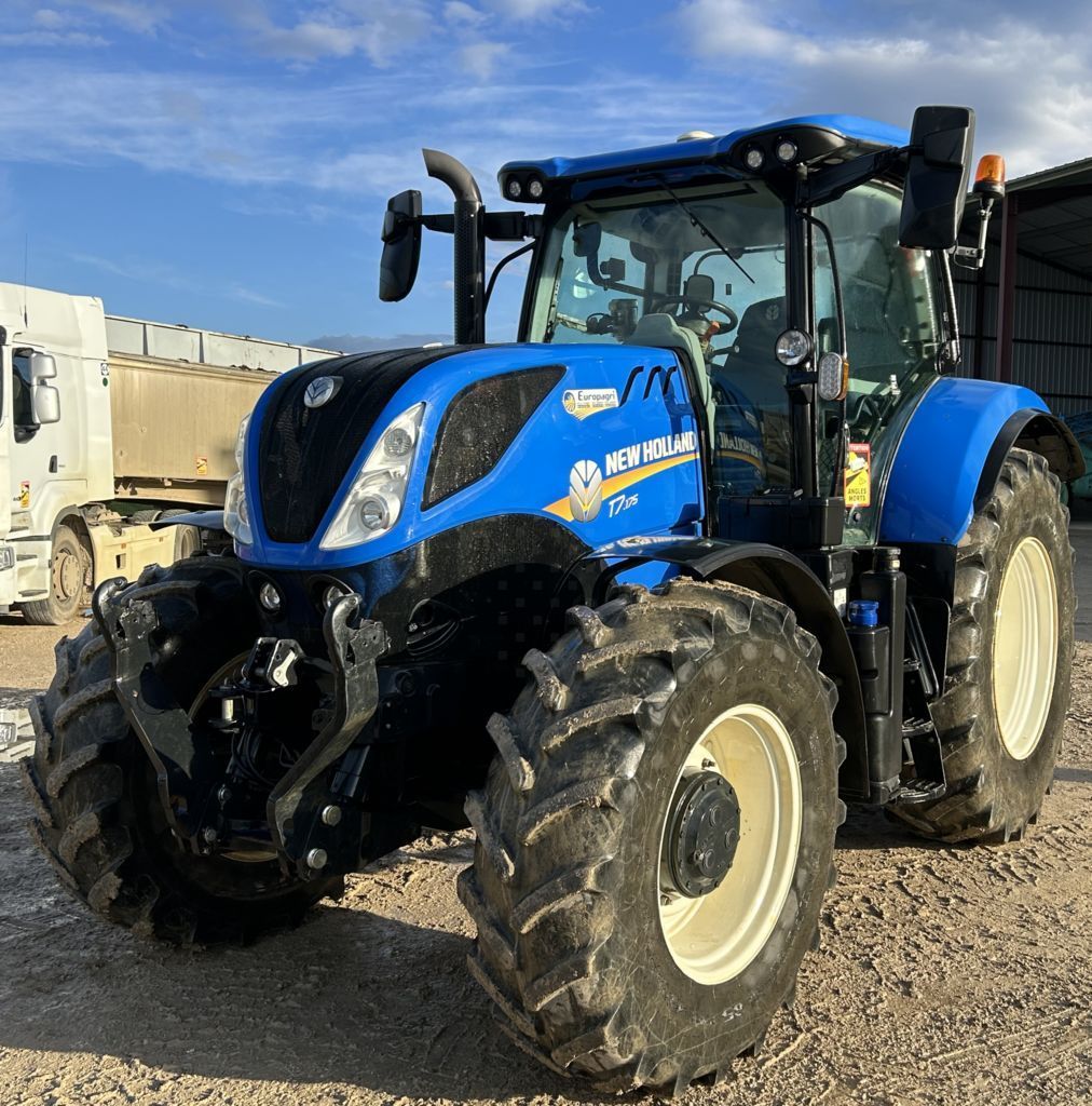 New Holland T7.175 Tractor 79.000 €