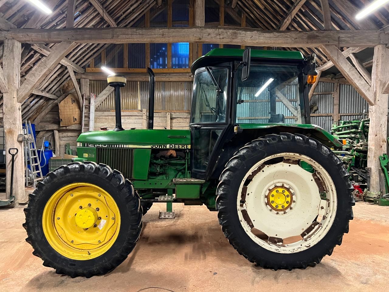 John Deere 2140 Τρακτέρ 16.500 €