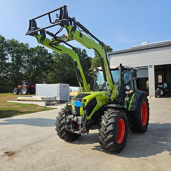 Claas Axos 240 Tractor €54,622