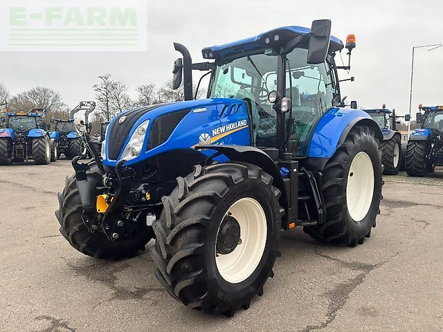 New Holland T6.180 Traktor