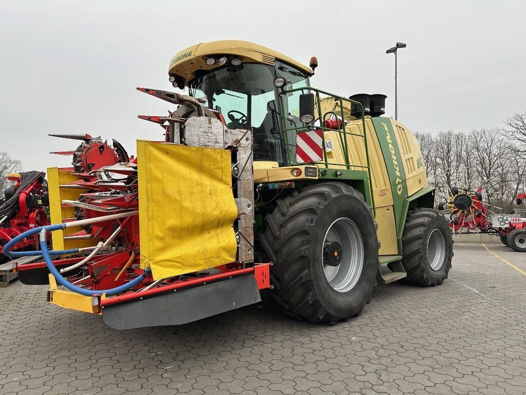 E-FARM: Krone BiG X 850 - Feldhäcksler (selbstfahrend) - id D7PWUXP - 98.500 € - Baujahr: 2012 - Abgelesene Motorstunden: 3.670,Motorleistung (PS): 850,Deutschland