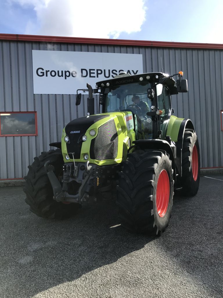 Claas Axion 850 Tractor €69,800