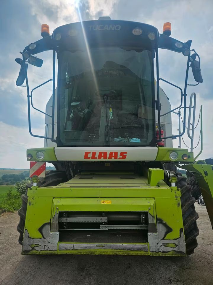 Claas Tucano 430 Kombajn 125 000 €