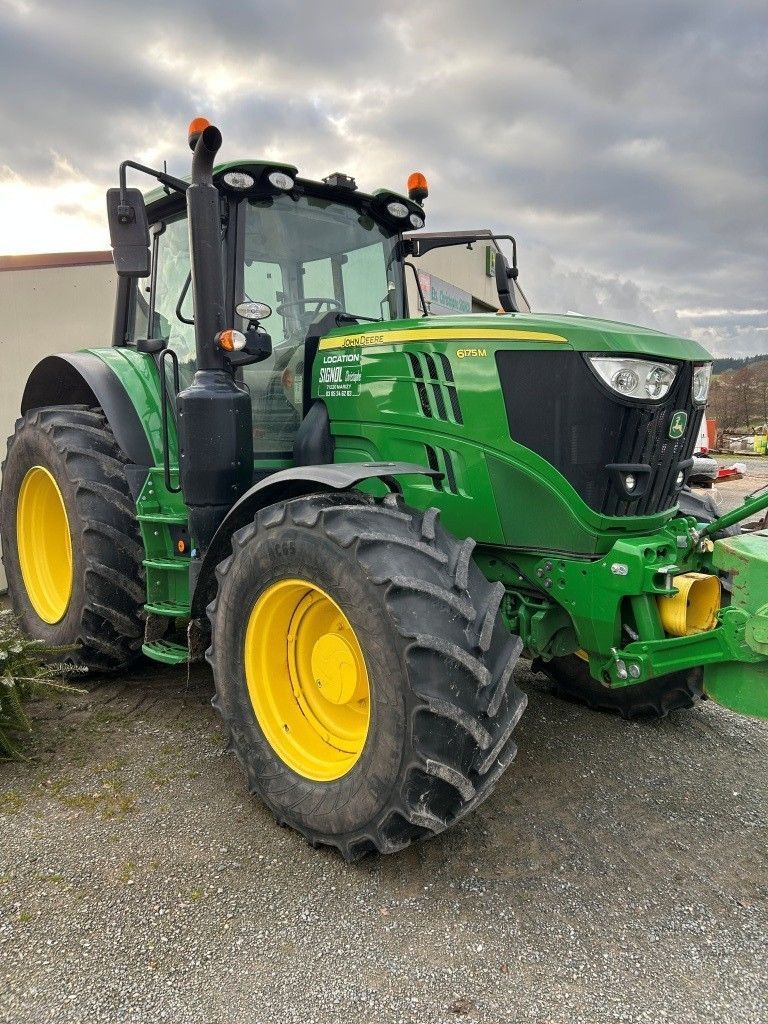 John Deere 6175 M Tractor €107,000