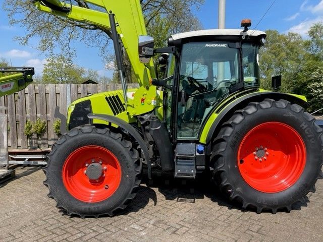Claas Arion 420 Tractor 74.500 EUR