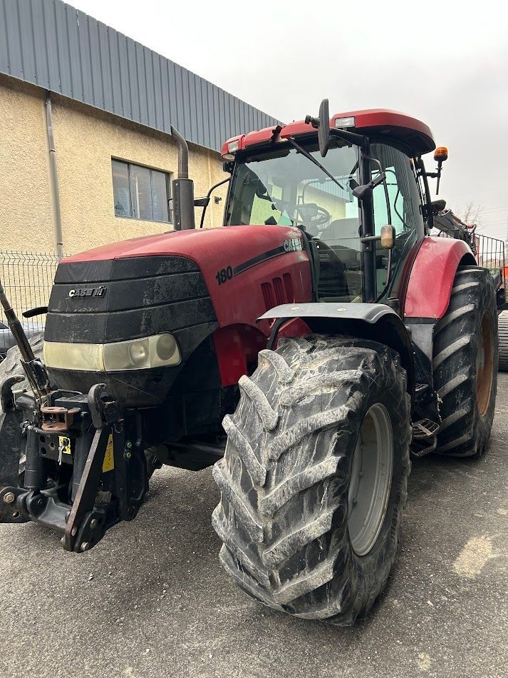 E-FARM: Case IH Puma 180 - Traktor - id MTBMJ9I - 39.000 € - Produktionsår: 2010 - Motortimer: 7.750,Motoreffekt (HP): 200,Frankrig