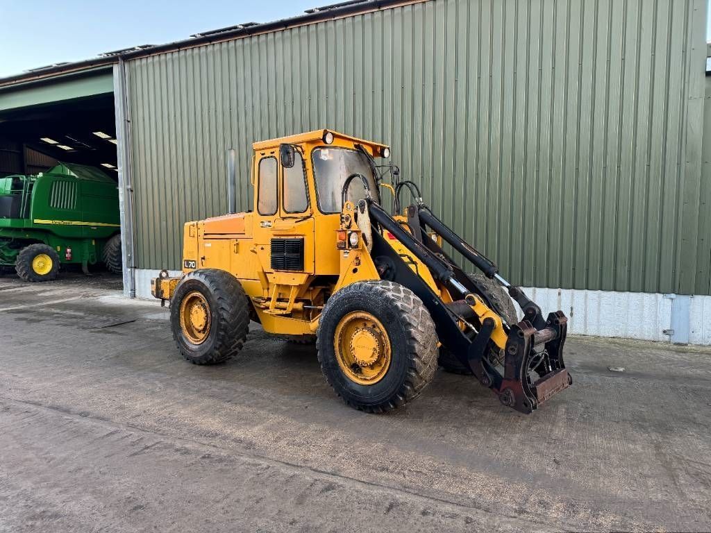 E-FARM: VOLVO l 70 - Ładowarka kołowa - id KCPKTKX - 15 788 € - Motogodziny: 21 579 - Zjednoczone Królestwo
